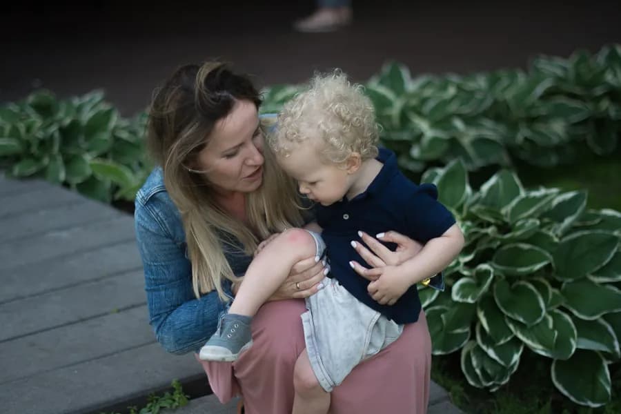 Jak wychowywać dziecko: praktyczne porady na trudne chwile