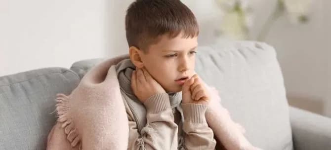 Jak leczyć zapalenie oskrzeli u dziecka - skuteczne metody i porady